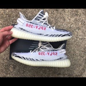 Yeezy 350 v2 “zebra”